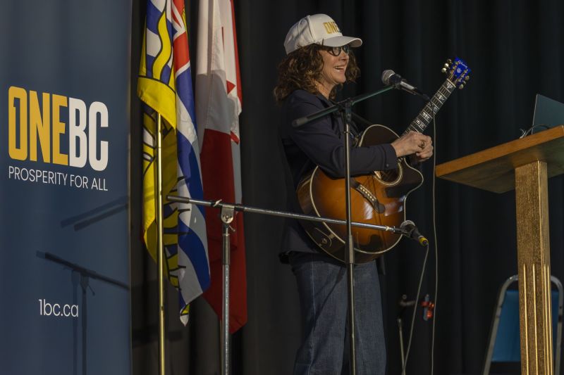 Vancouver-Townhall-23