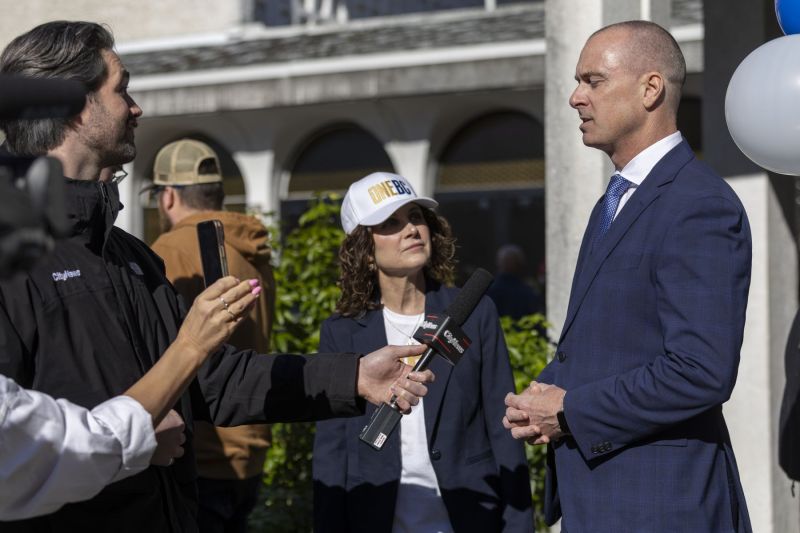 Vancouver-Townhall-18