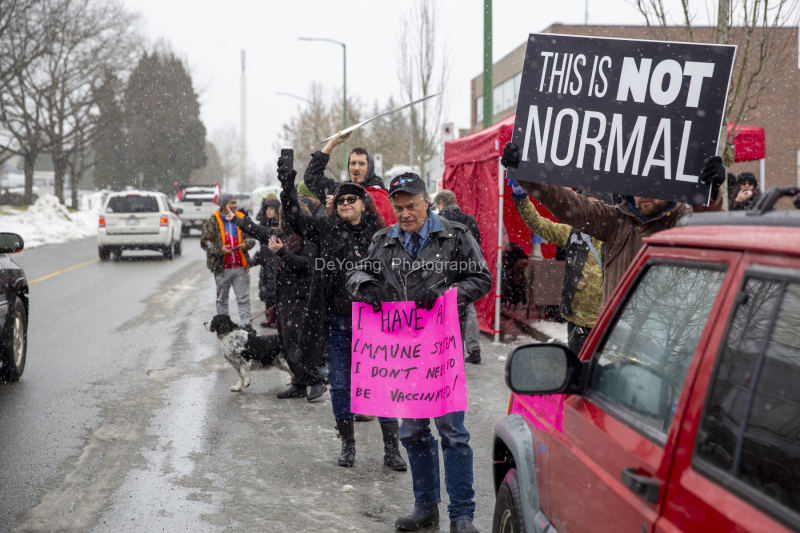 Global-News-Convoy-1_-13