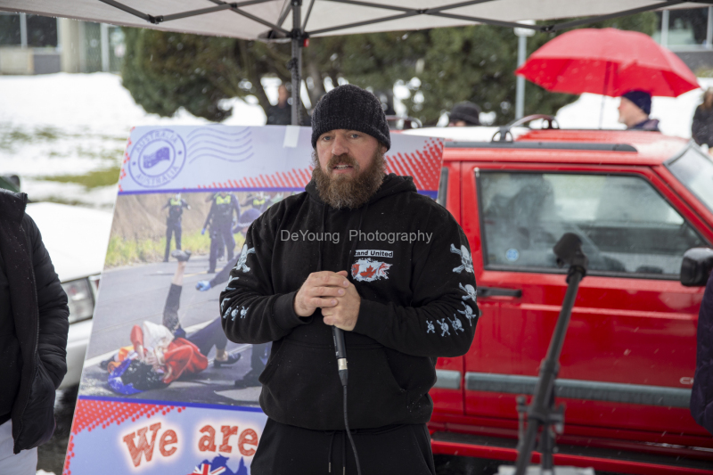 Global-News-Convoy-1_-23