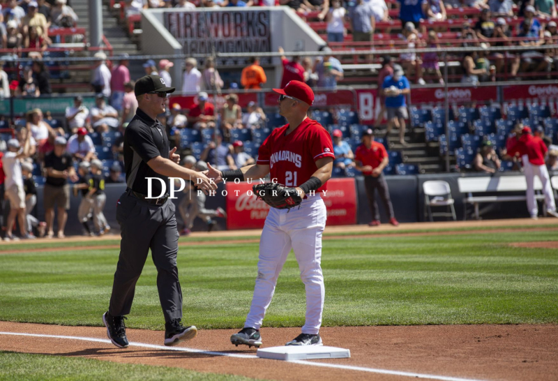 NatBailey-70x200_-11