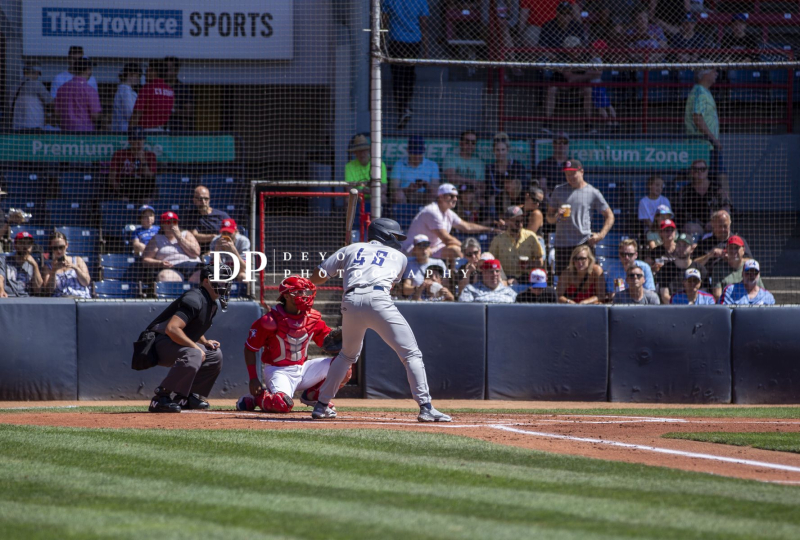 NatBailey-70x200_-16