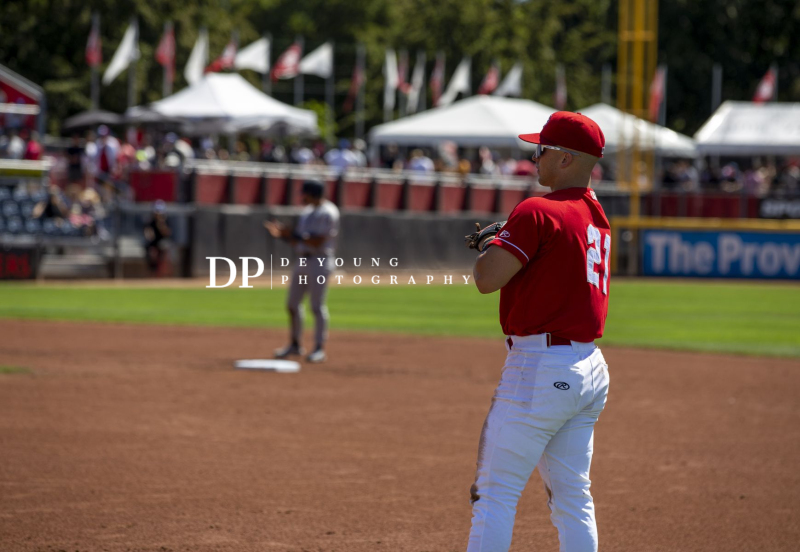 NatBailey-70x200_-21