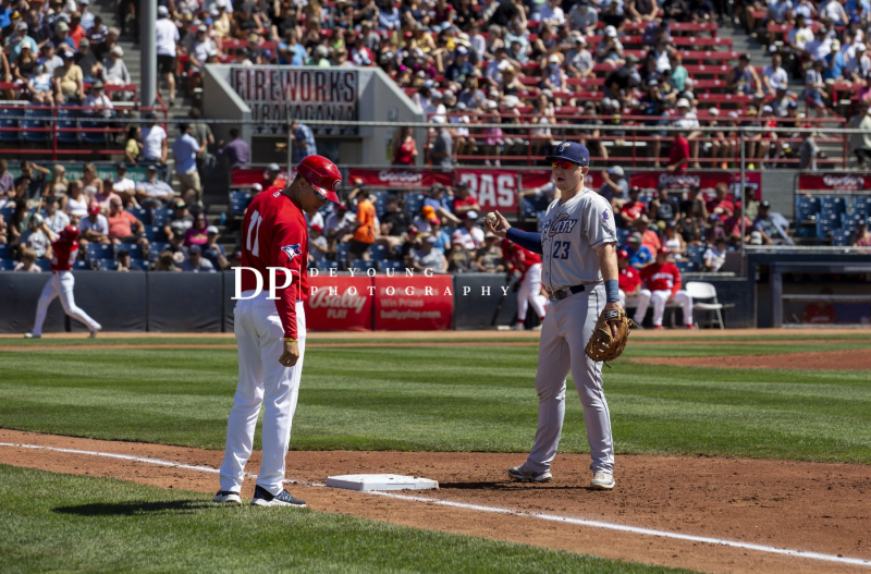 NatBailey-70x200_-23