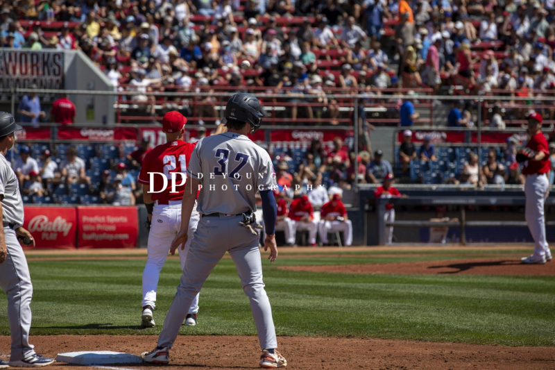 NatBailey-70x200_-28