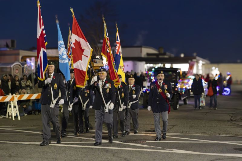 SantaParade2024-20