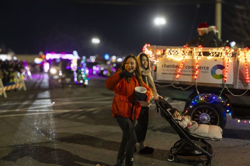 SantaParade2024-37