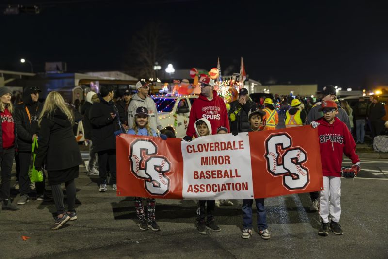 SantaParade2024-42