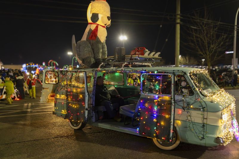 SantaParade2024-58