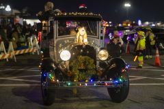 SantaParade2024-35