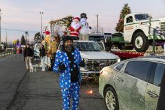 SantaParade2024-5