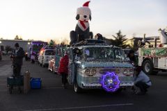SantaParade2024-8
