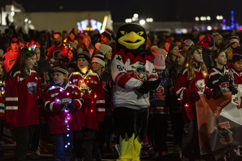 SantaParade2025-35