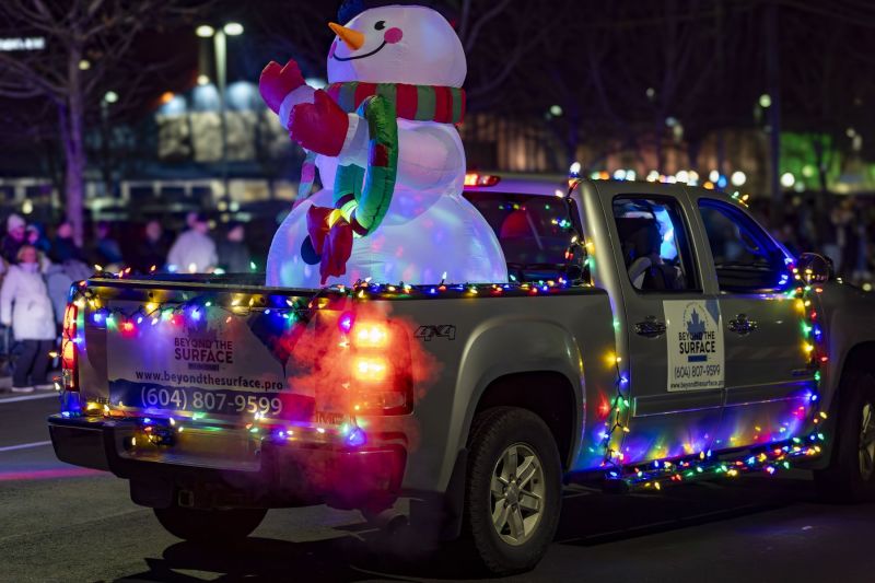 SantaParade2025-44