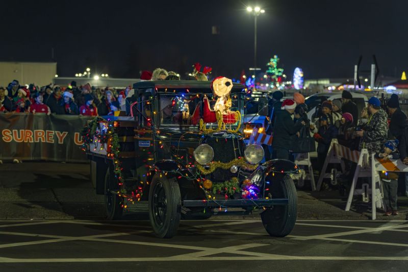 SantaParade2025-62