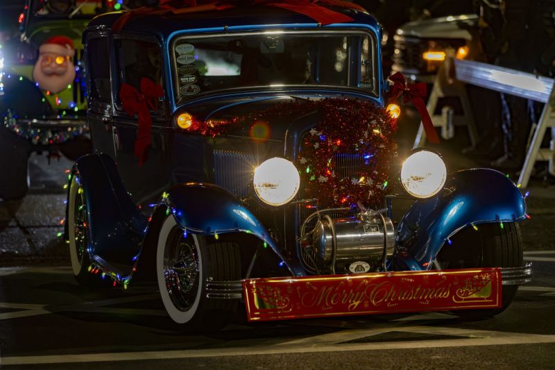 SantaParade2025-67