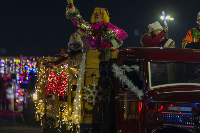 SantaParade2025-78