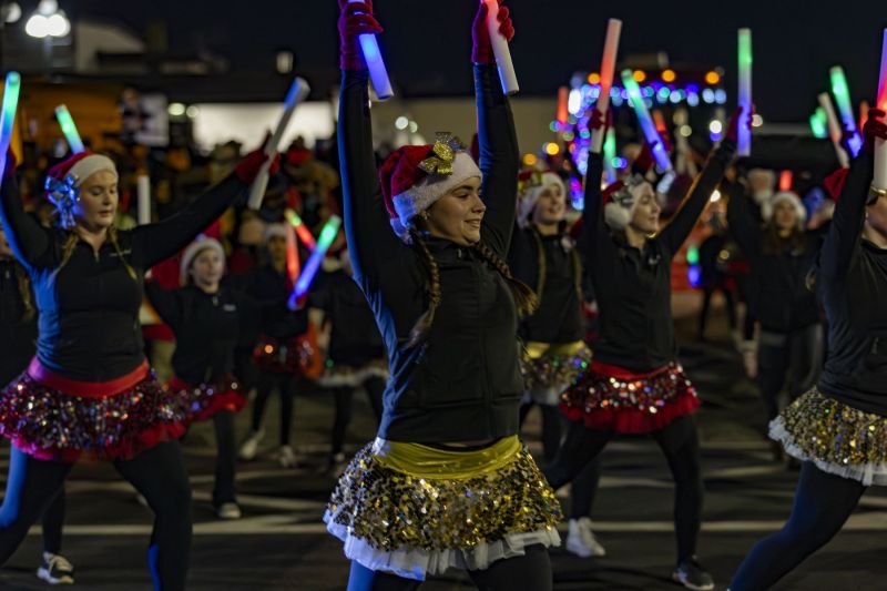 SantaParade2025-82