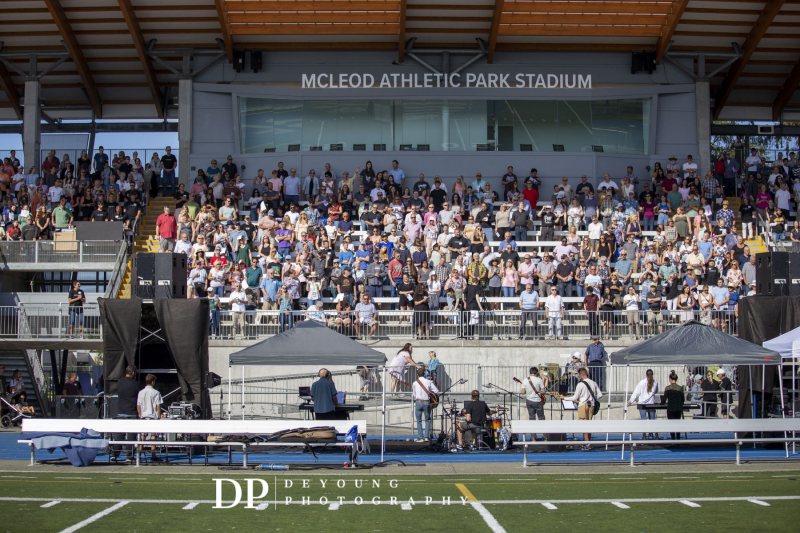stadium-sunday-web_-23