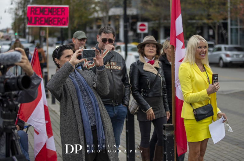 JackPoole-70x200_-12