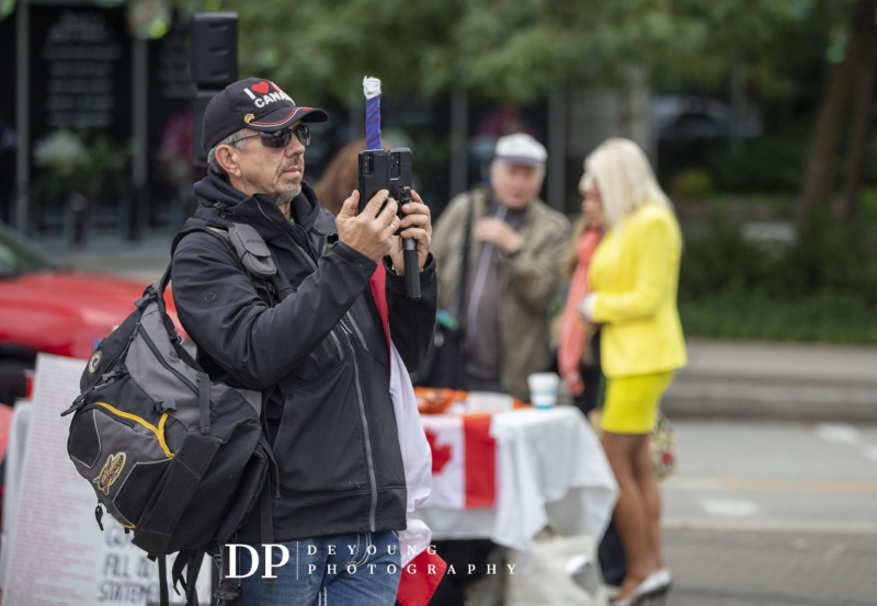 JackPoole-70x200_-19