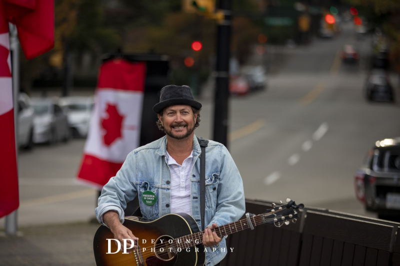 JackPoole-70x200_-23