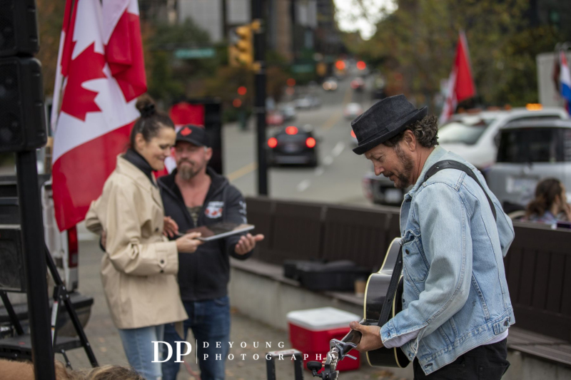 JackPoole-70x200_-24