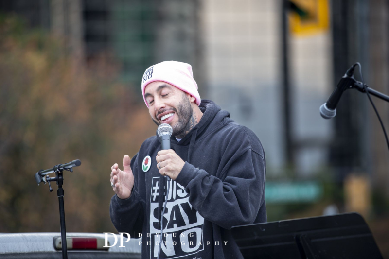 JackPoole-70x200_-31